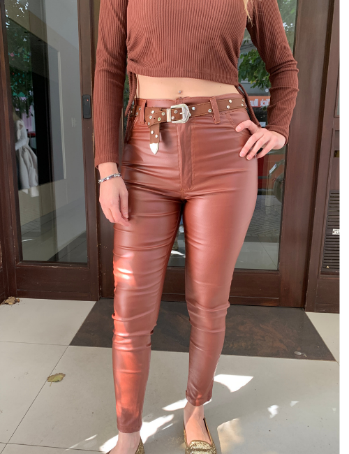 Pantalones engomados invierno 2019 – Vesna | Notilook - Moda Argentina